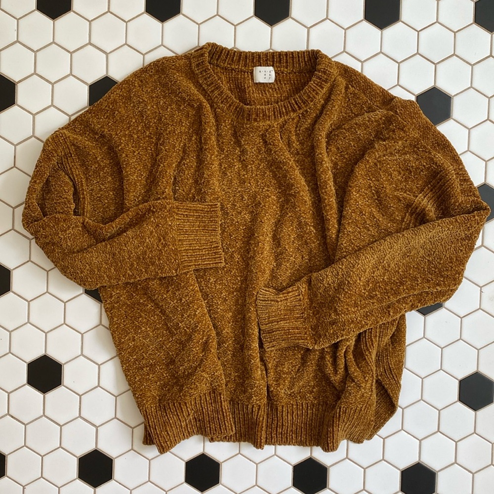 A NEW DAY | COZY SWEATER
